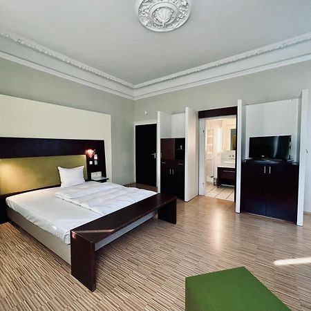 Hotel Brasserie Эрланген Экстерьер фото