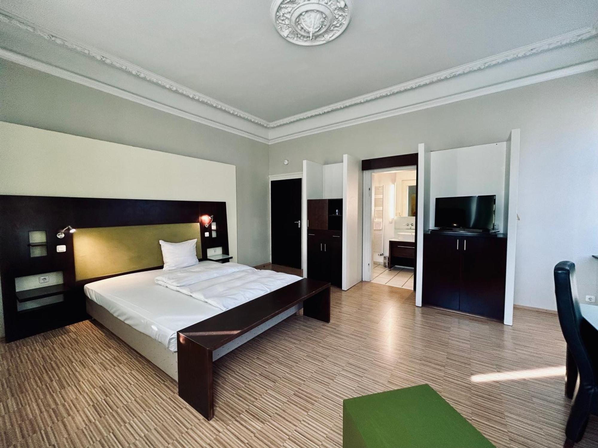 Hotel Brasserie Эрланген Экстерьер фото